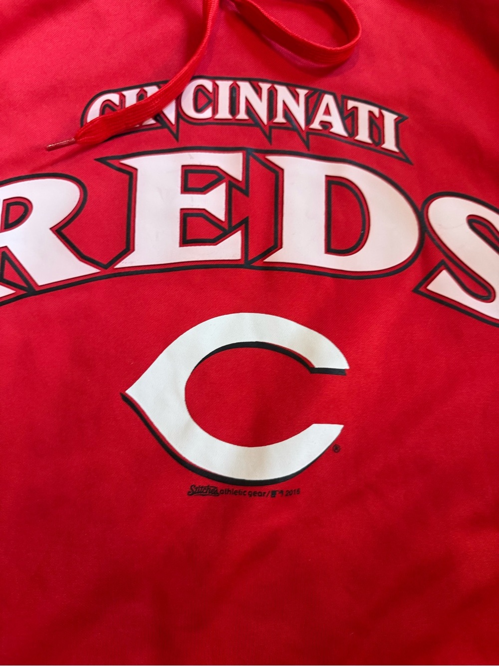 Stitches Red Cincinnati Reds Hooded Pullover large